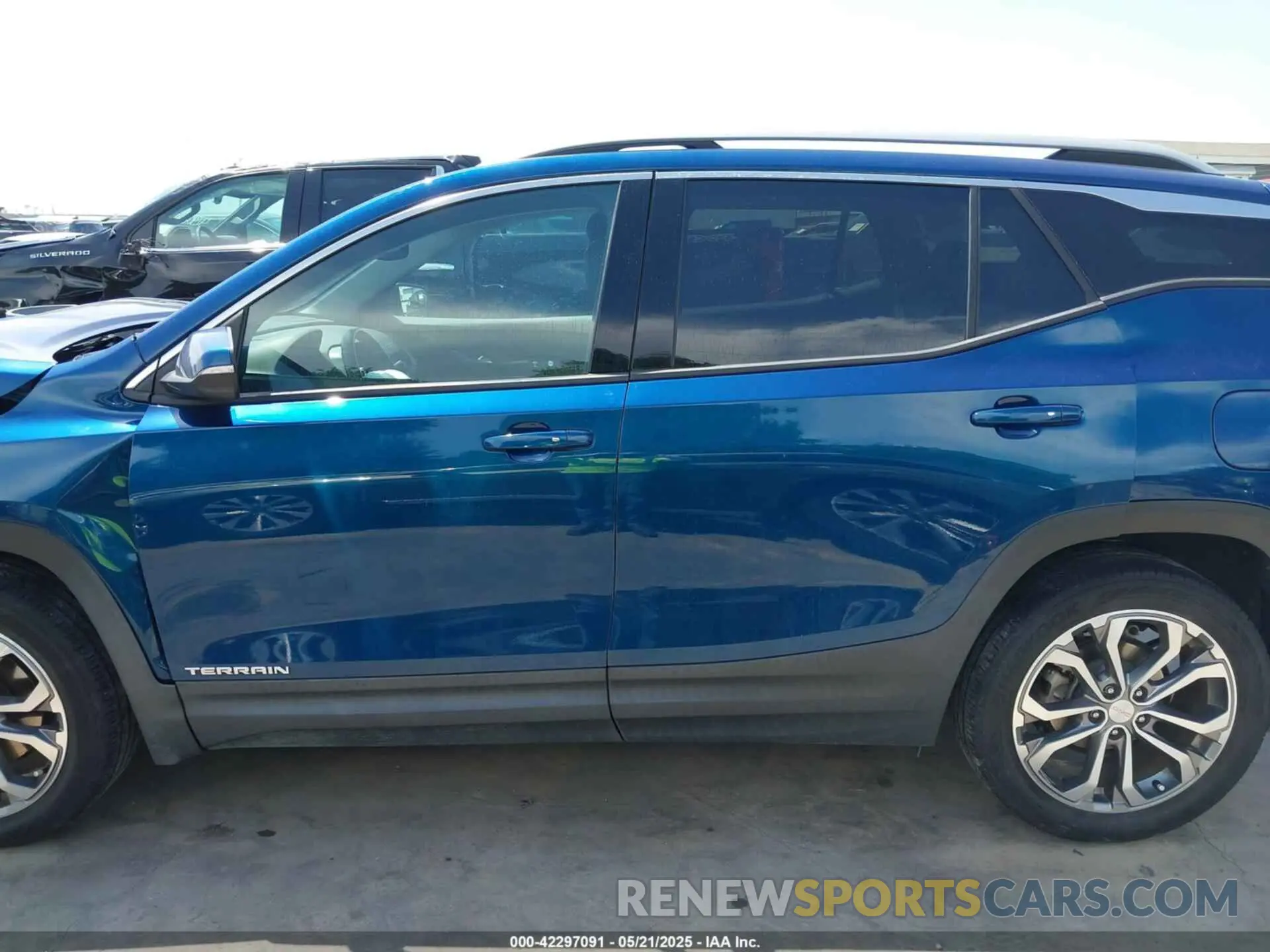 15 Photograph of a damaged car 3GKALPEX2LL100204 GMC TERRAIN 2020