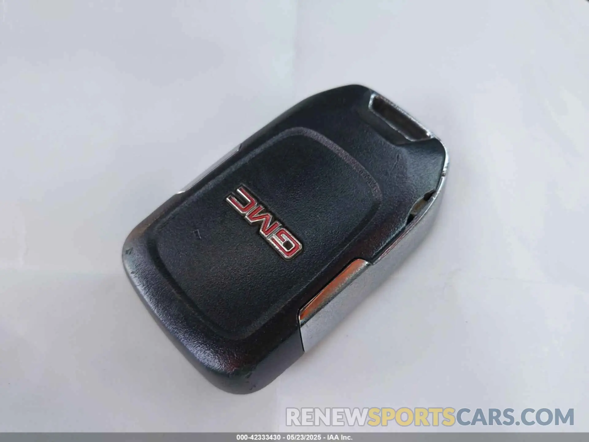 11 Photograph of a damaged car 3GKALPEX2LL317123 GMC TERRAIN 2020