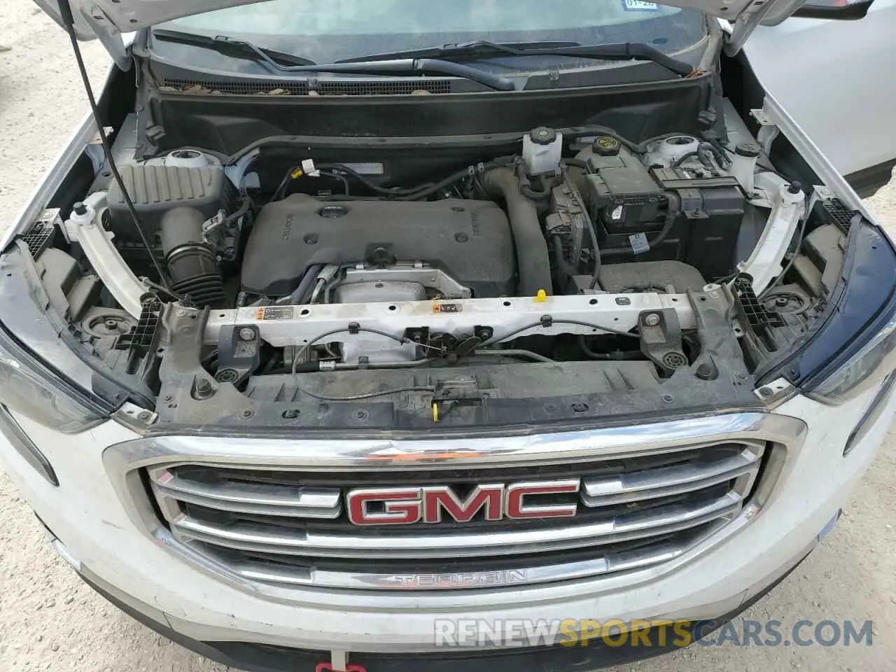 11 Photograph of a damaged car 3GKALPEX3LL133261 GMC TERRAIN 2020