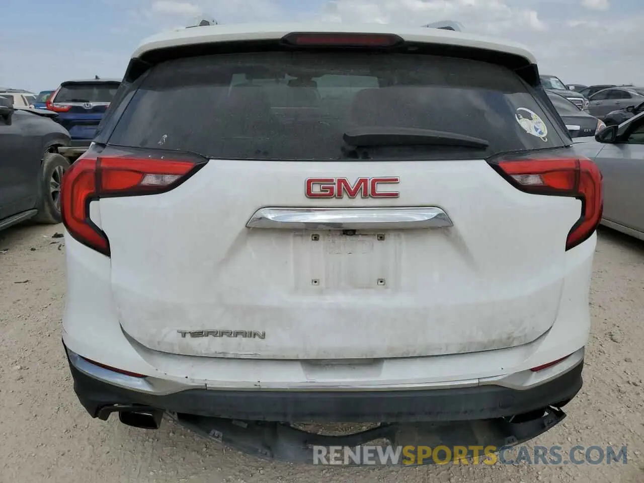 6 Photograph of a damaged car 3GKALPEX3LL133261 GMC TERRAIN 2020