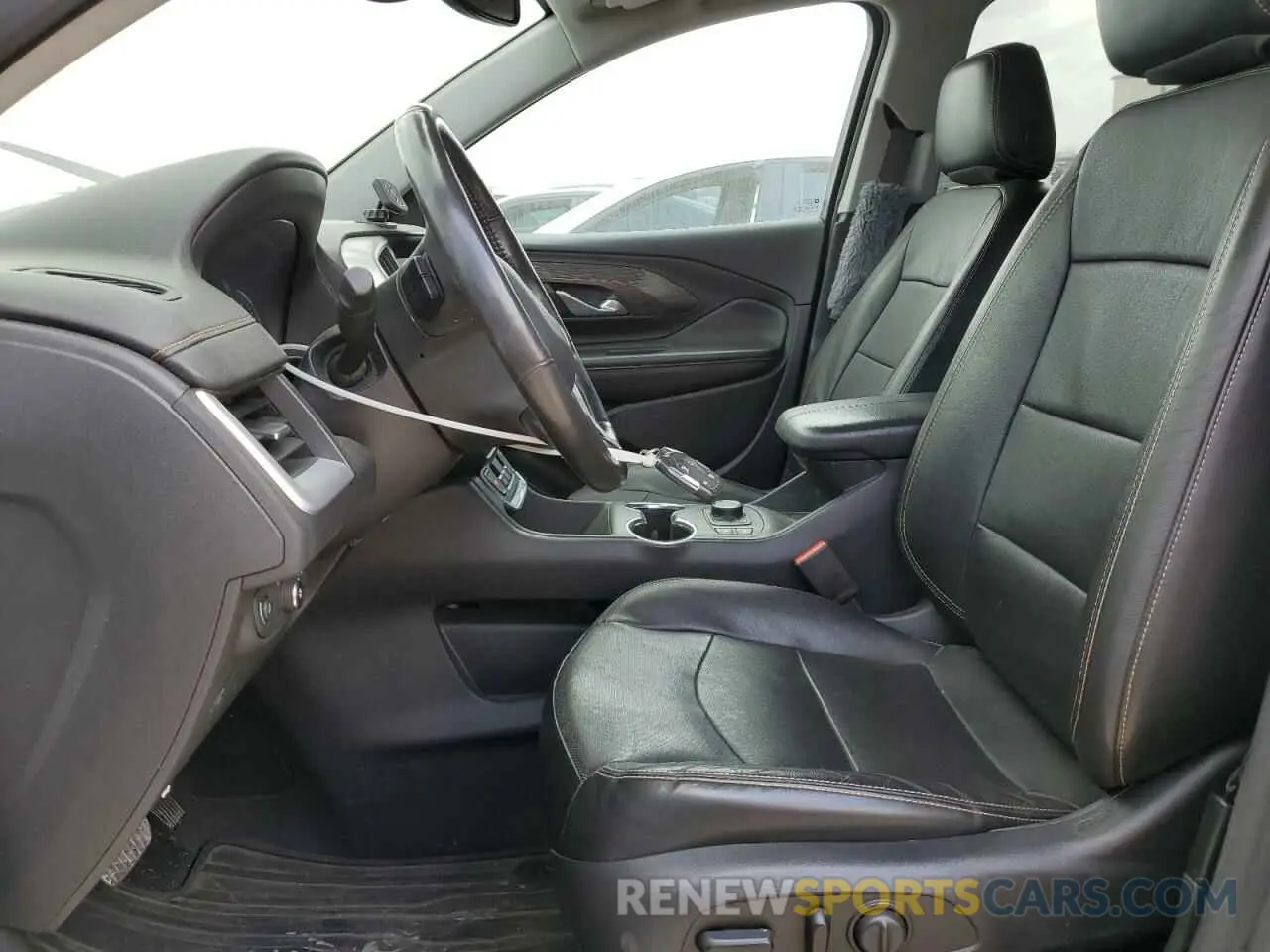 7 Photograph of a damaged car 3GKALPEX3LL133261 GMC TERRAIN 2020