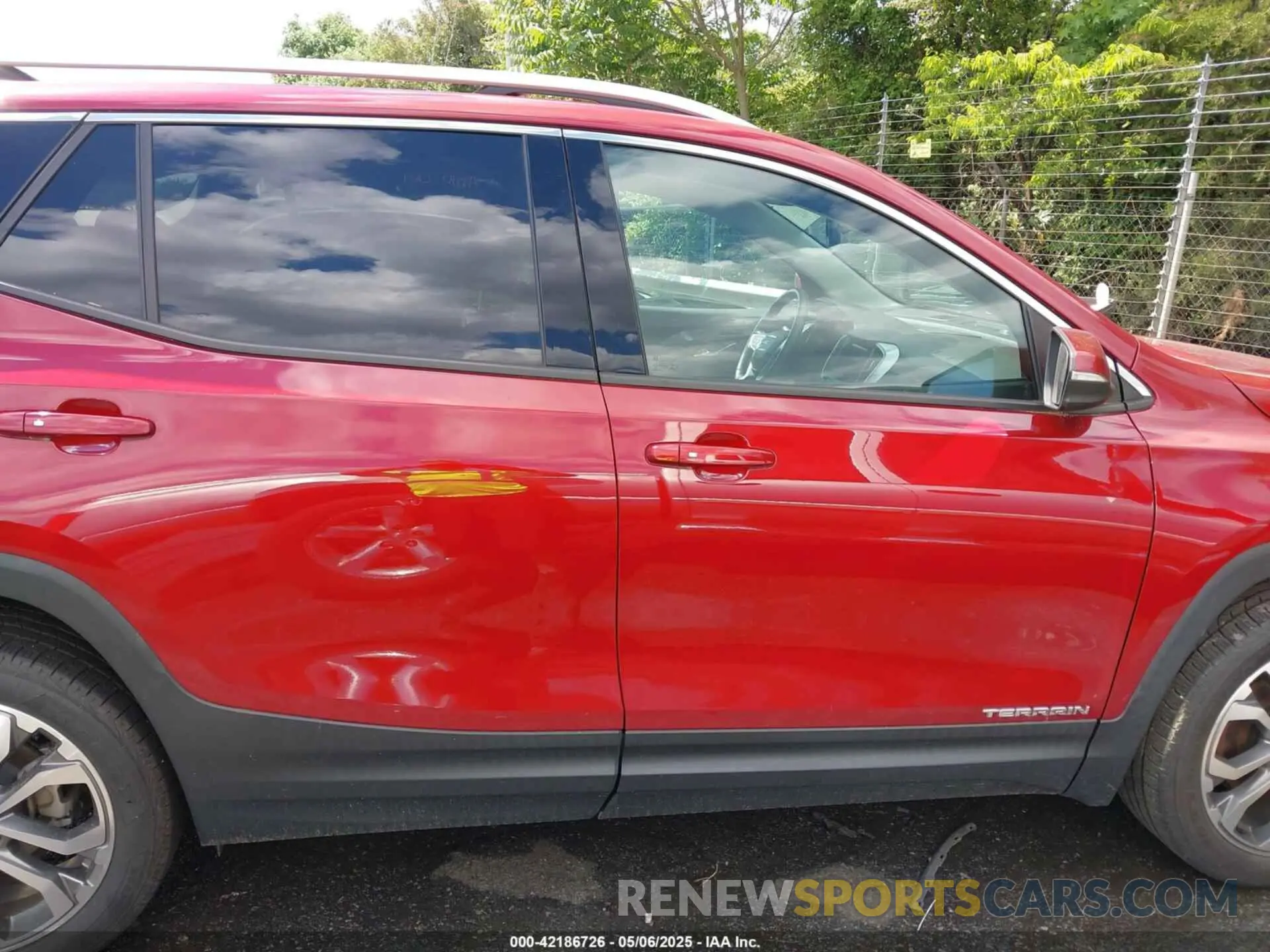 13 Photograph of a damaged car 3GKALPEX3LL190480 GMC TERRAIN 2020