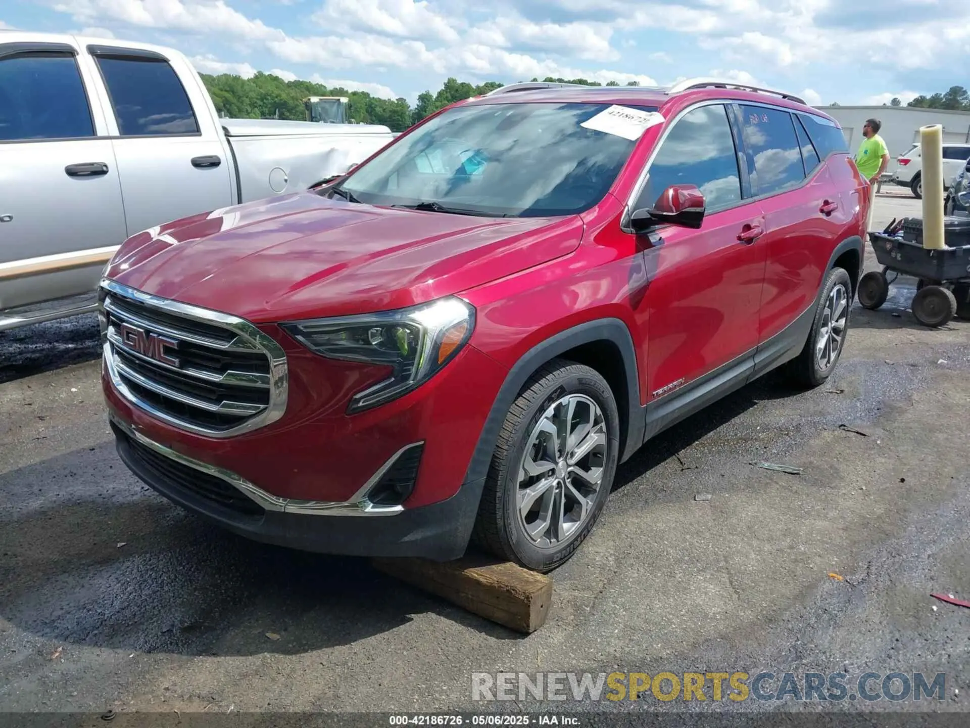 2 Photograph of a damaged car 3GKALPEX3LL190480 GMC TERRAIN 2020