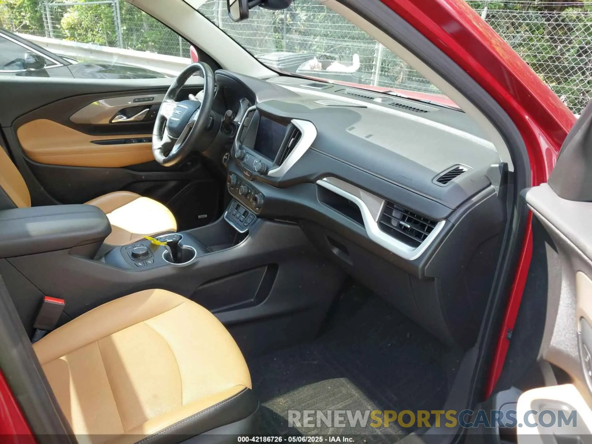 5 Photograph of a damaged car 3GKALPEX3LL190480 GMC TERRAIN 2020