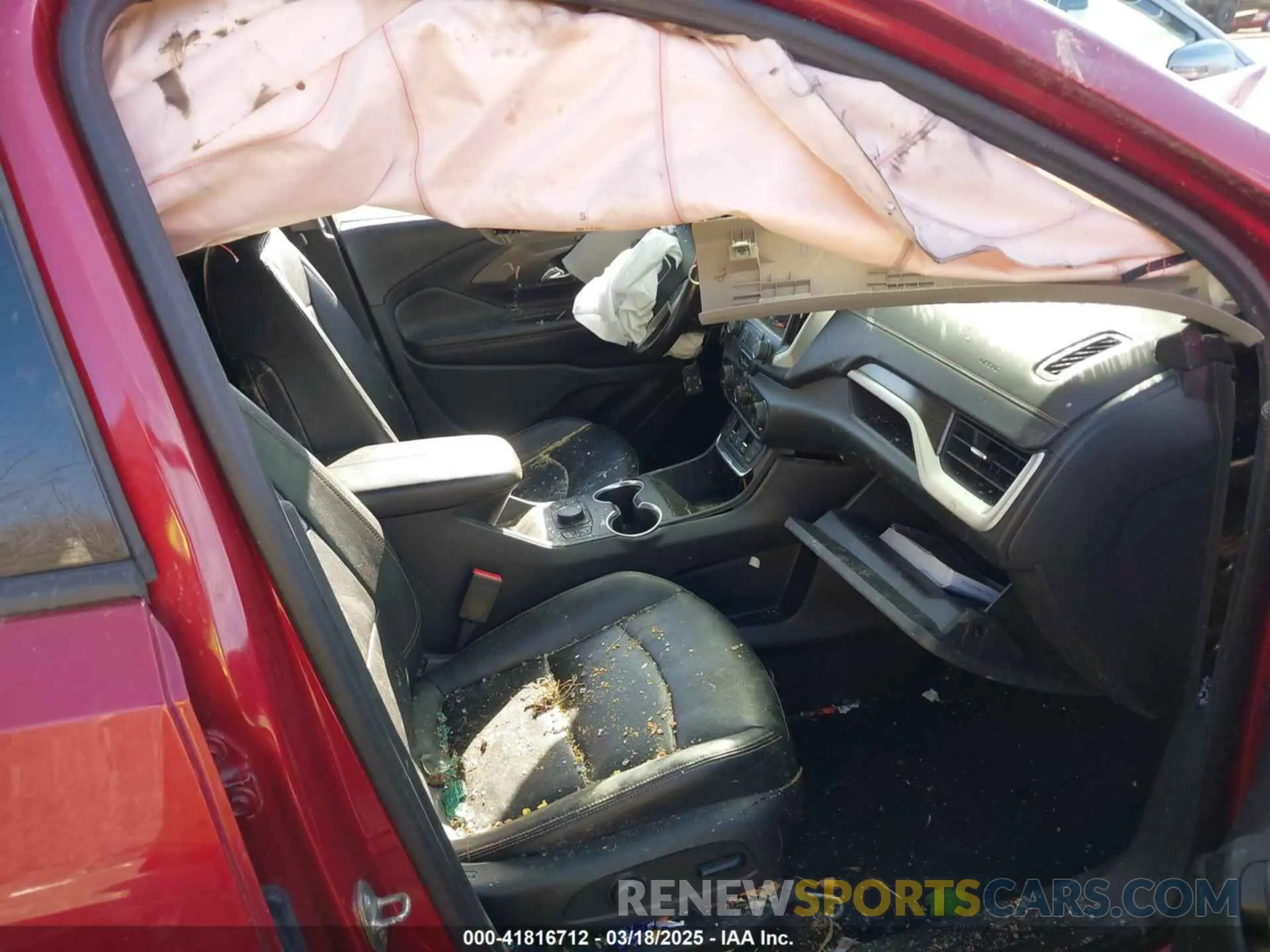 5 Photograph of a damaged car 3GKALPEX3LL194321 GMC TERRAIN 2020