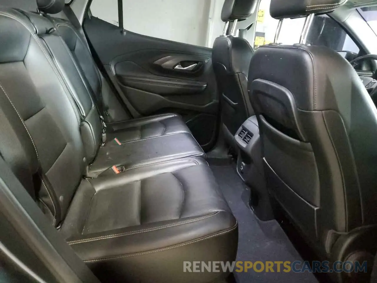 10 Photograph of a damaged car 3GKALPEX3LL265453 GMC TERRAIN 2020