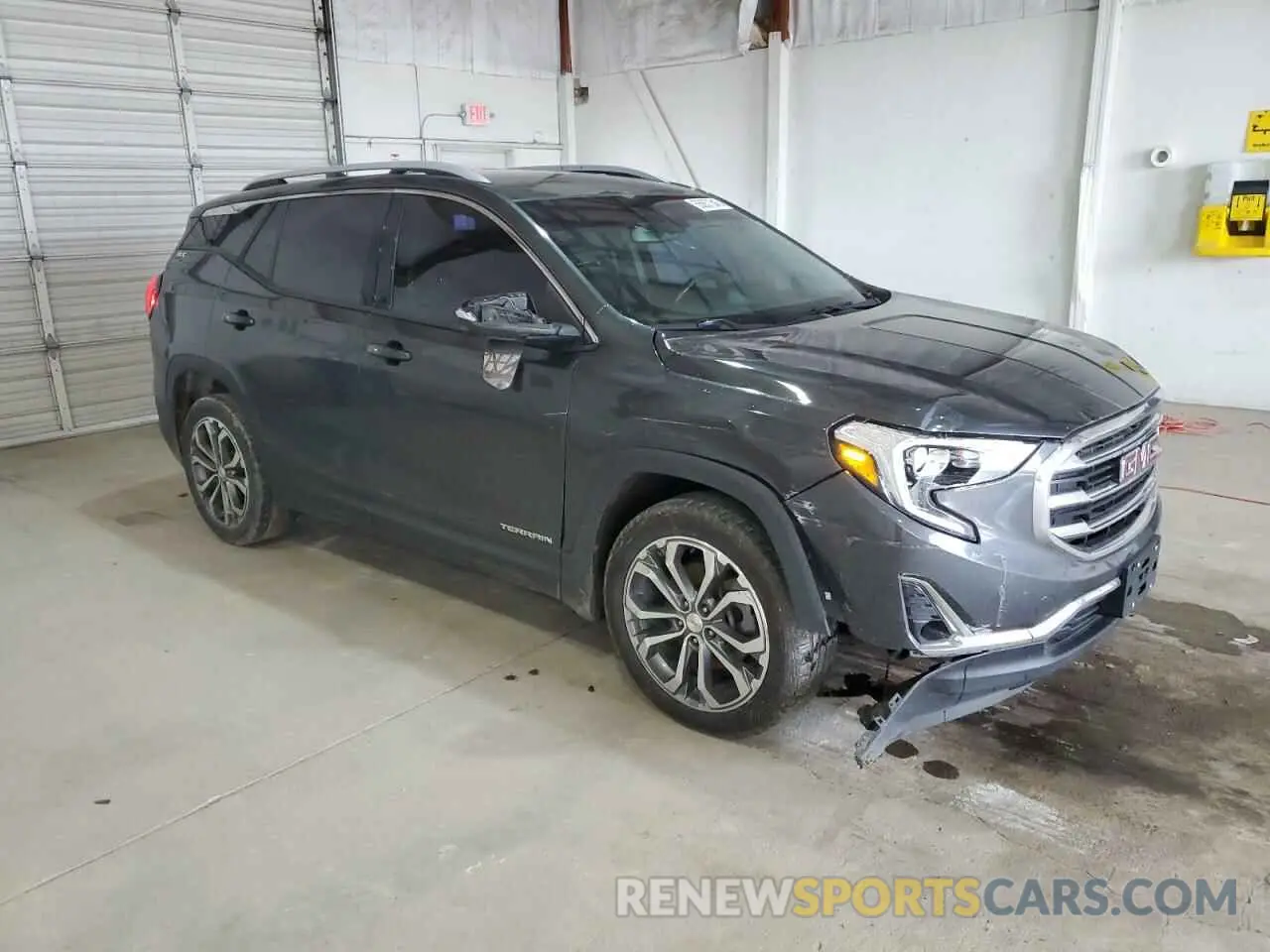 4 Photograph of a damaged car 3GKALPEX3LL265453 GMC TERRAIN 2020