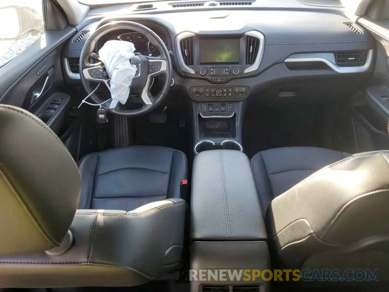 8 Photograph of a damaged car 3GKALPEX7LL116818 GMC TERRAIN 2020