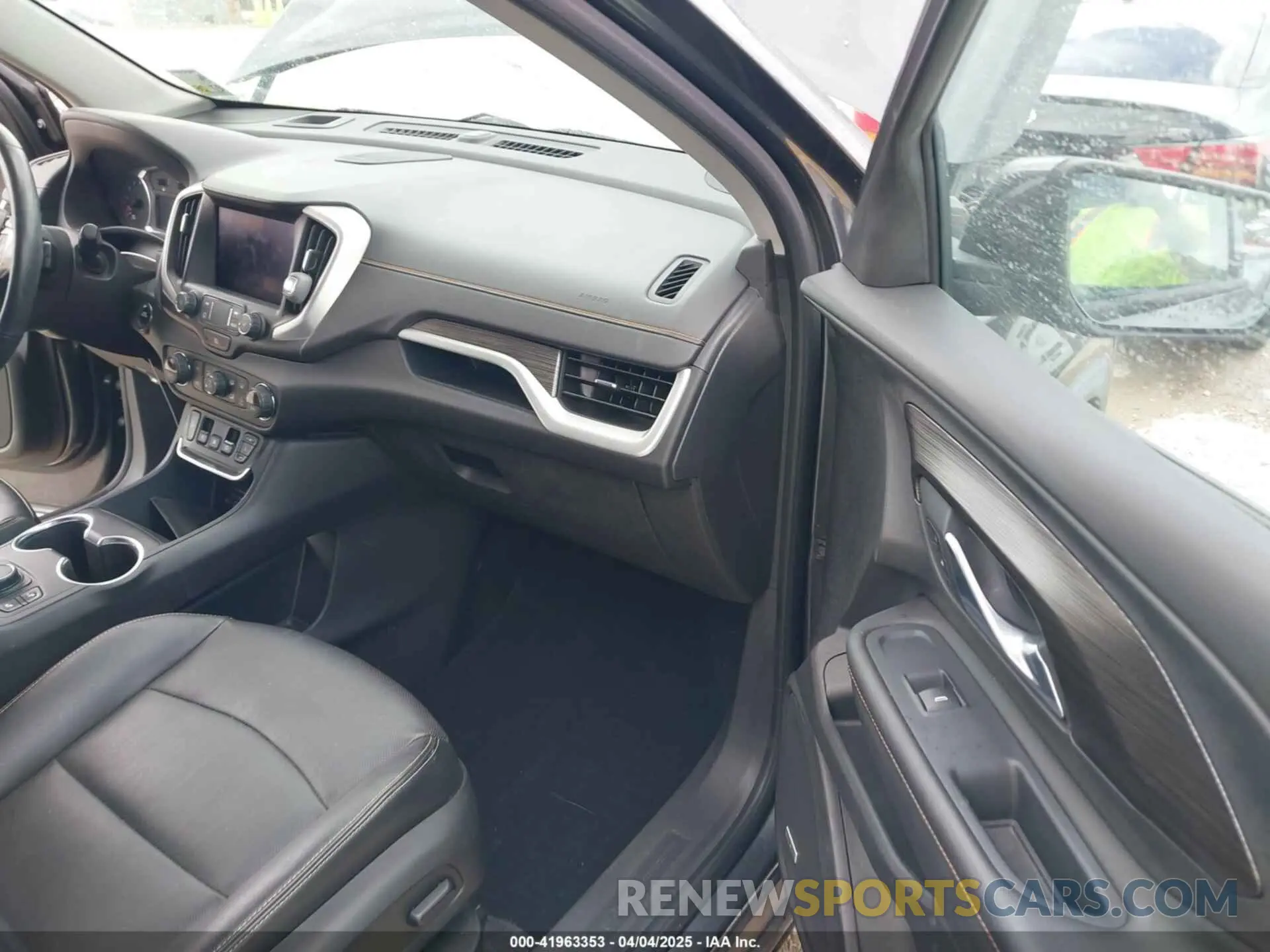 5 Photograph of a damaged car 3GKALPEX8LL134793 GMC TERRAIN 2020