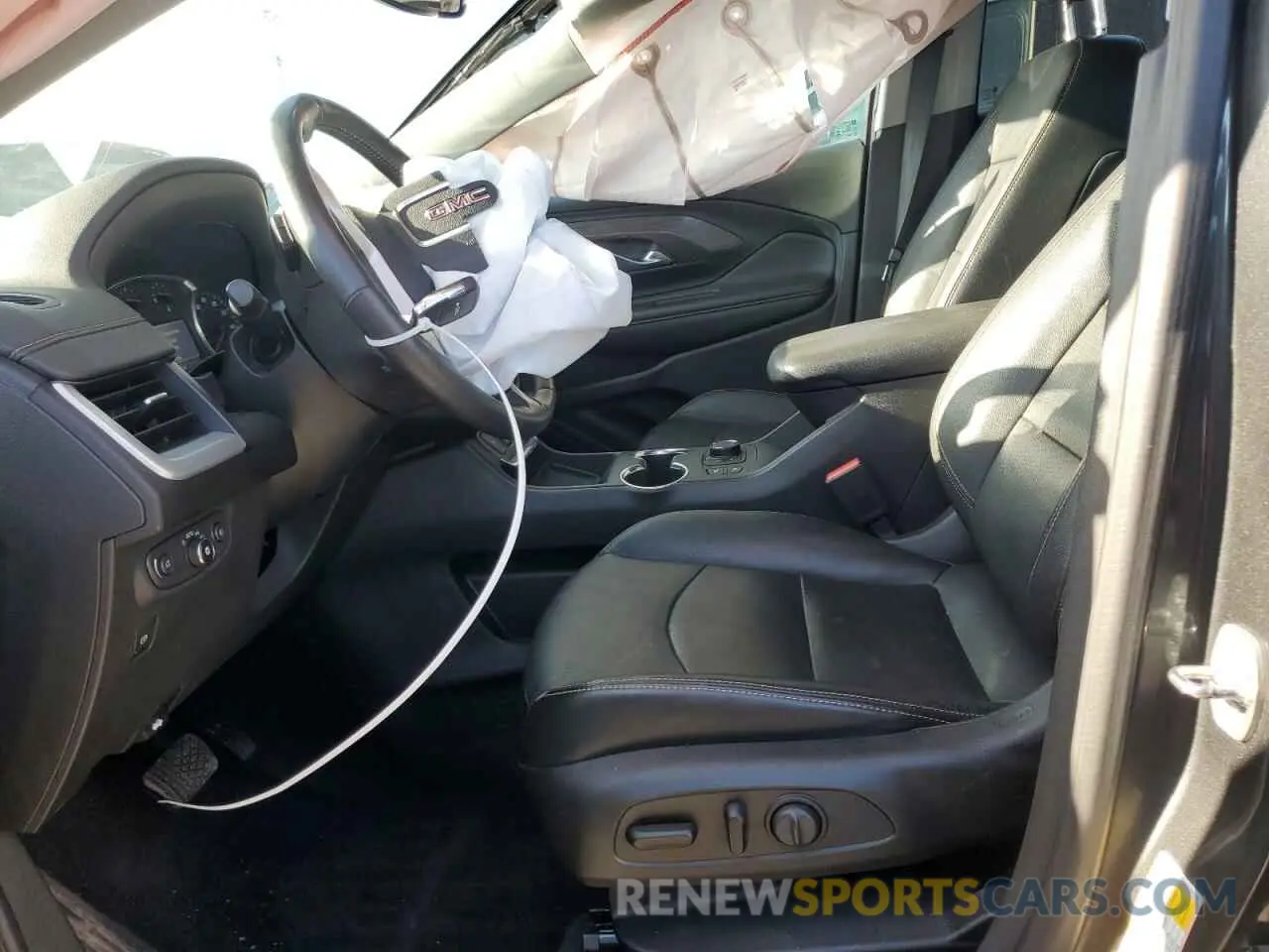 7 Photograph of a damaged car 3GKALPEX8LL162156 GMC TERRAIN 2020