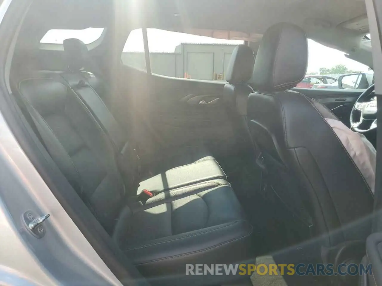 11 Photograph of a damaged car 3GKALPEX8LL216362 GMC TERRAIN 2020