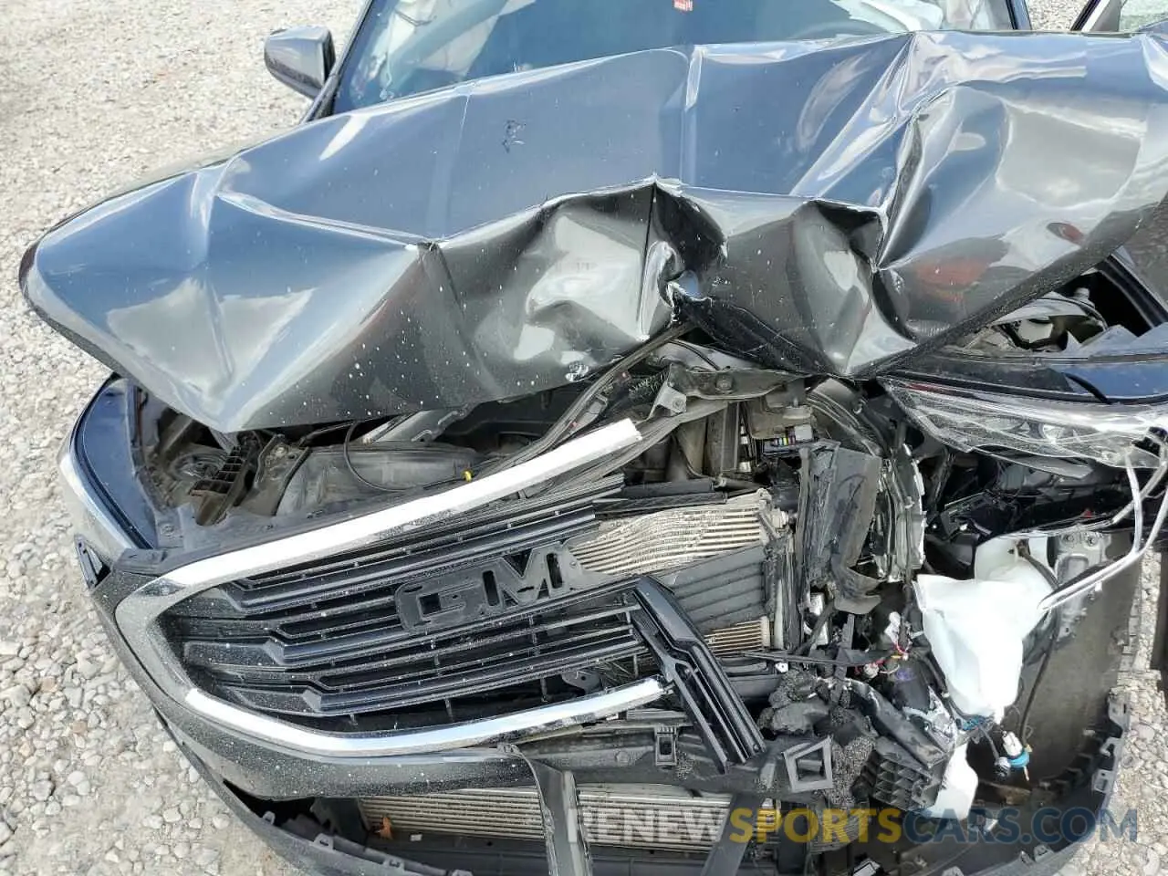 12 Photograph of a damaged car 3GKALTEV0LL144547 GMC TERRAIN 2020