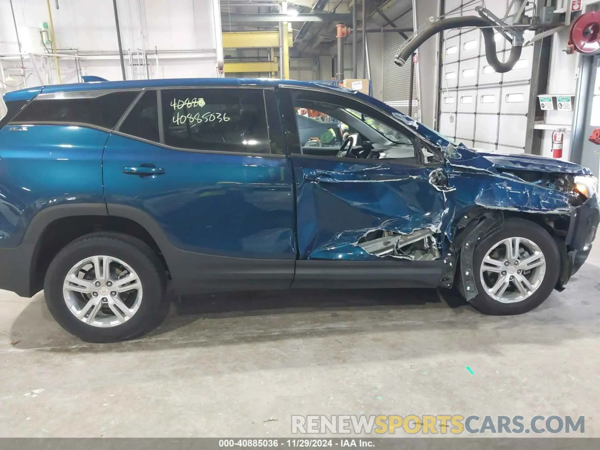 14 Photograph of a damaged car 3GKALTEV0LL283996 GMC TERRAIN 2020