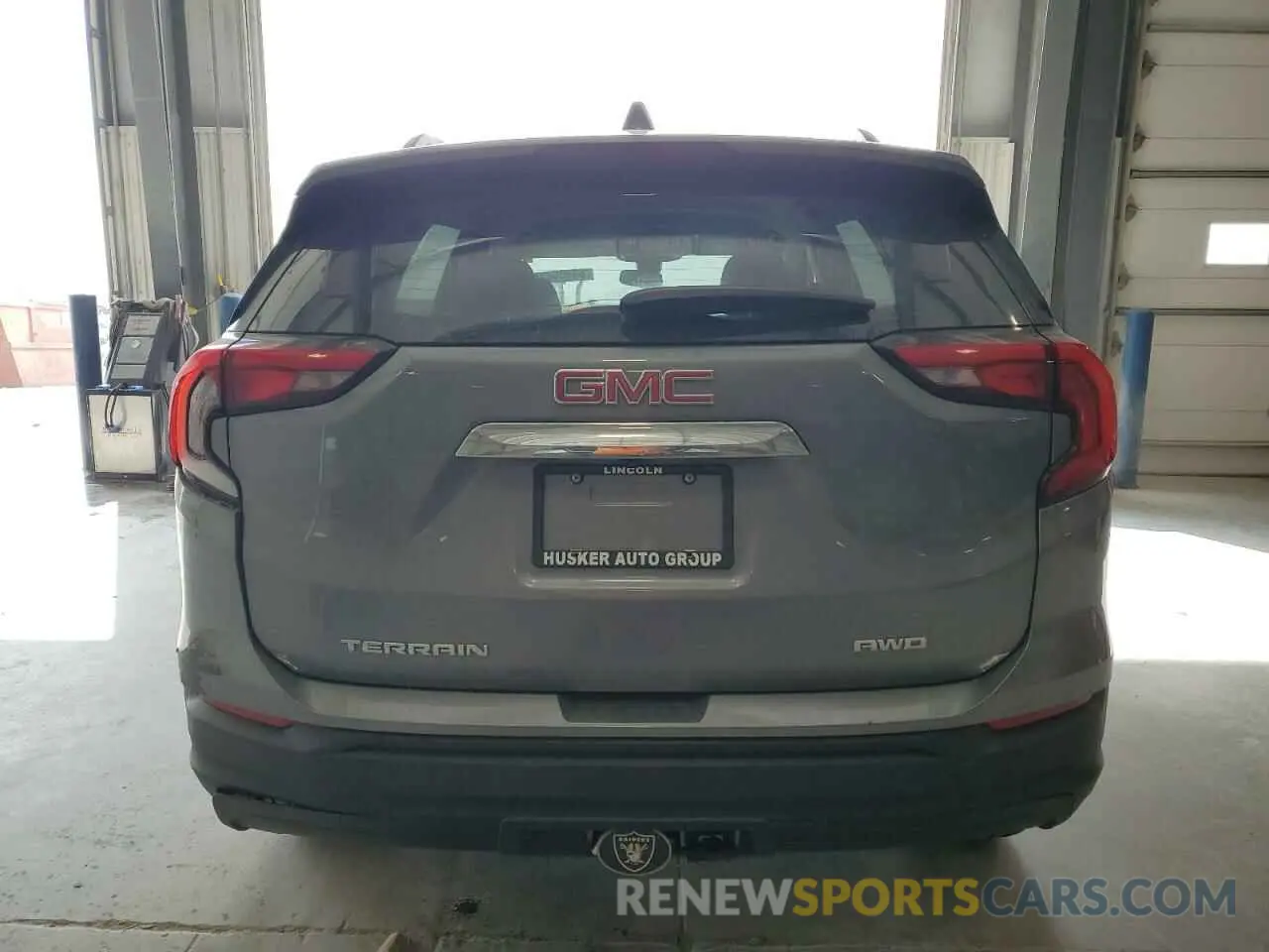 6 Photograph of a damaged car 3GKALTEV1LL211835 GMC TERRAIN 2020