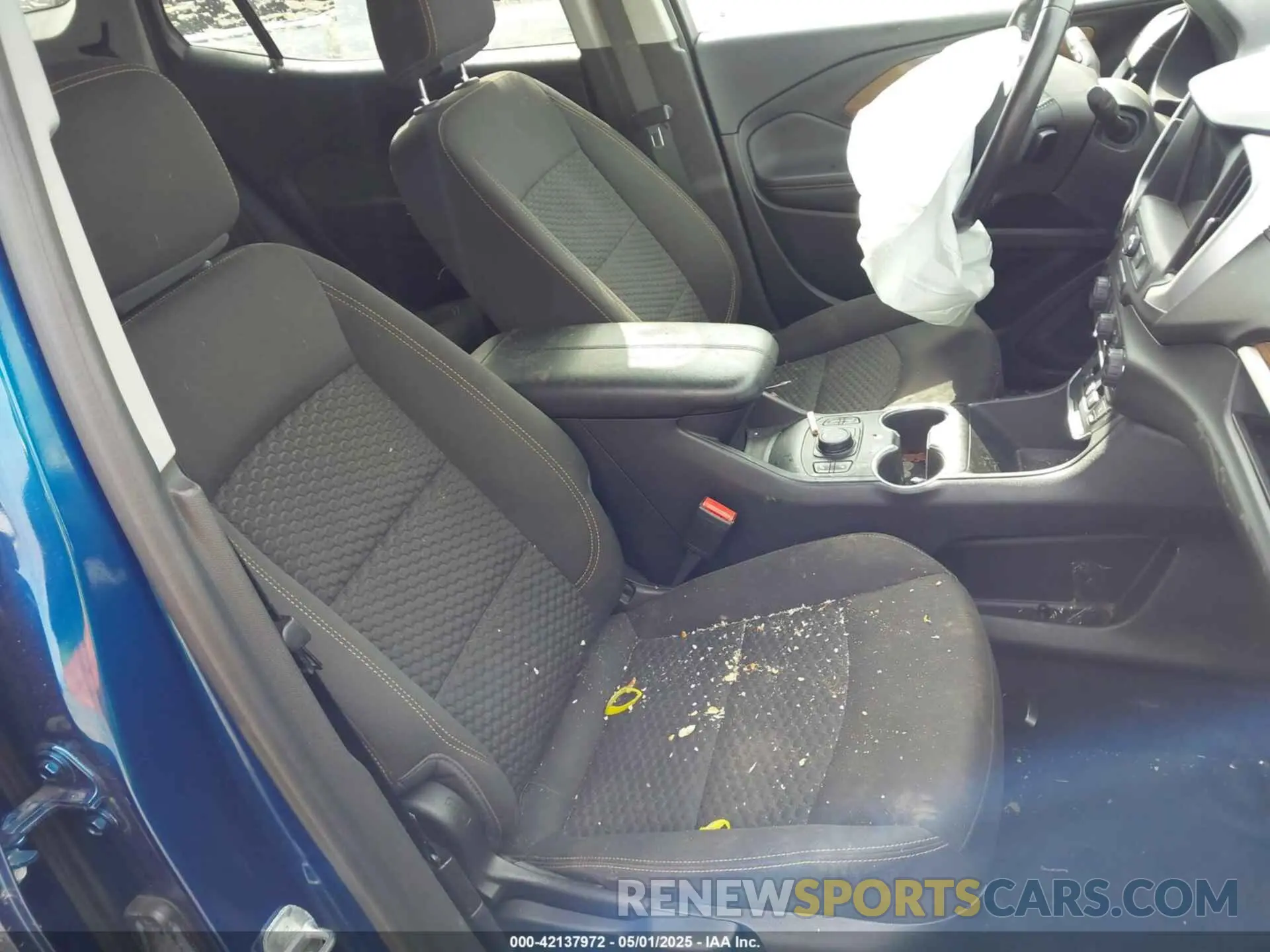 5 Photograph of a damaged car 3GKALTEV1LL211964 GMC TERRAIN 2020