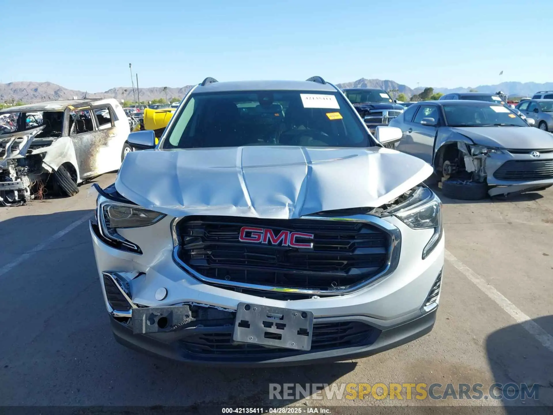 6 Photograph of a damaged car 3GKALTEV2LL136210 GMC TERRAIN 2020
