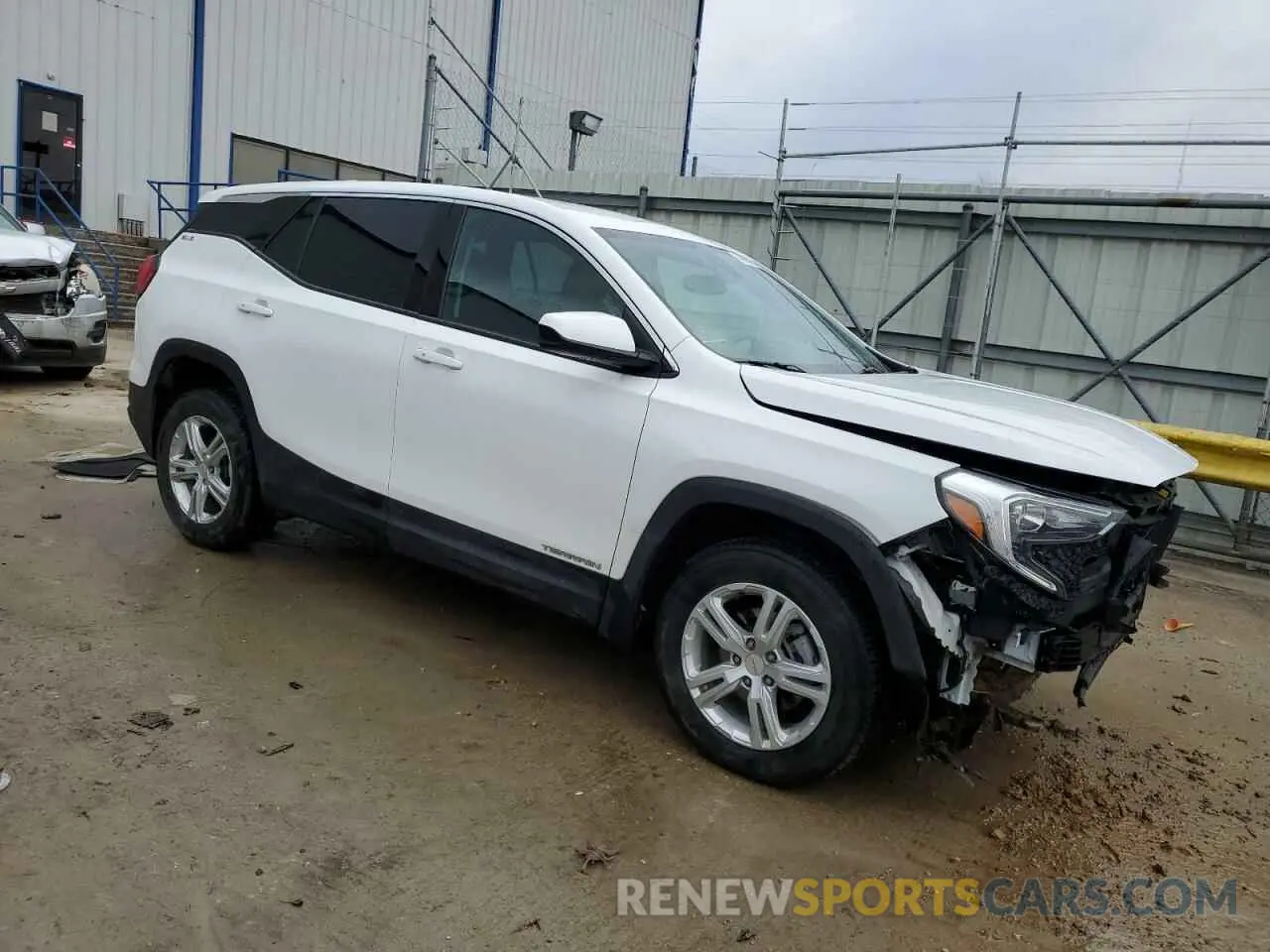4 Photograph of a damaged car 3GKALTEV2LL143092 GMC TERRAIN 2020