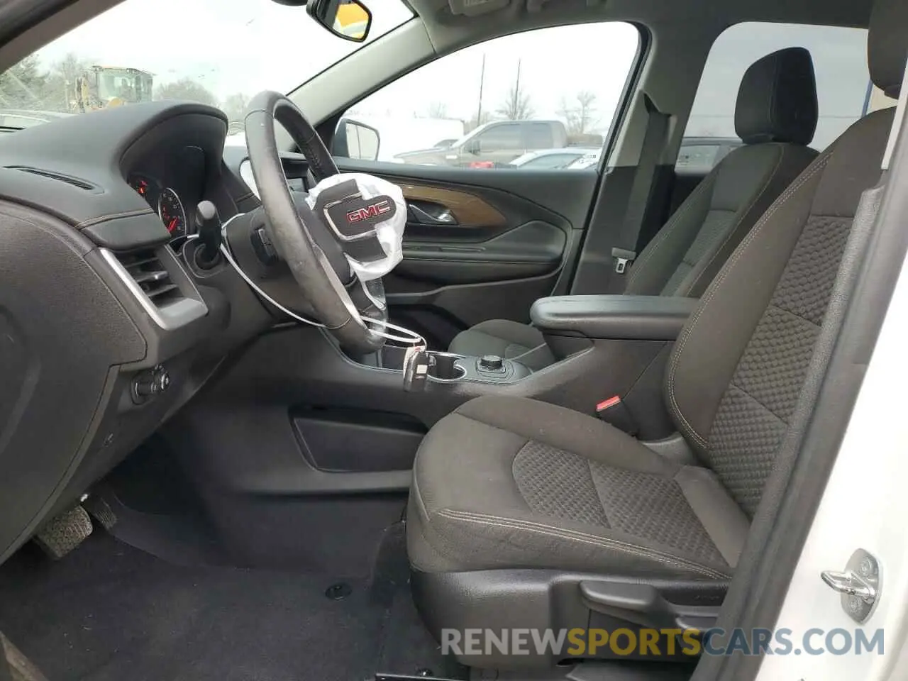 7 Photograph of a damaged car 3GKALTEV2LL143092 GMC TERRAIN 2020