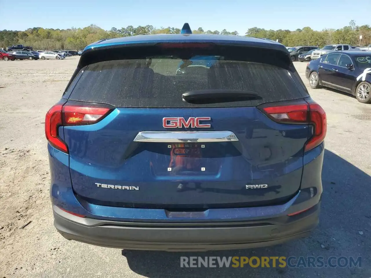 6 Photograph of a damaged car 3GKALTEV2LL196083 GMC TERRAIN 2020