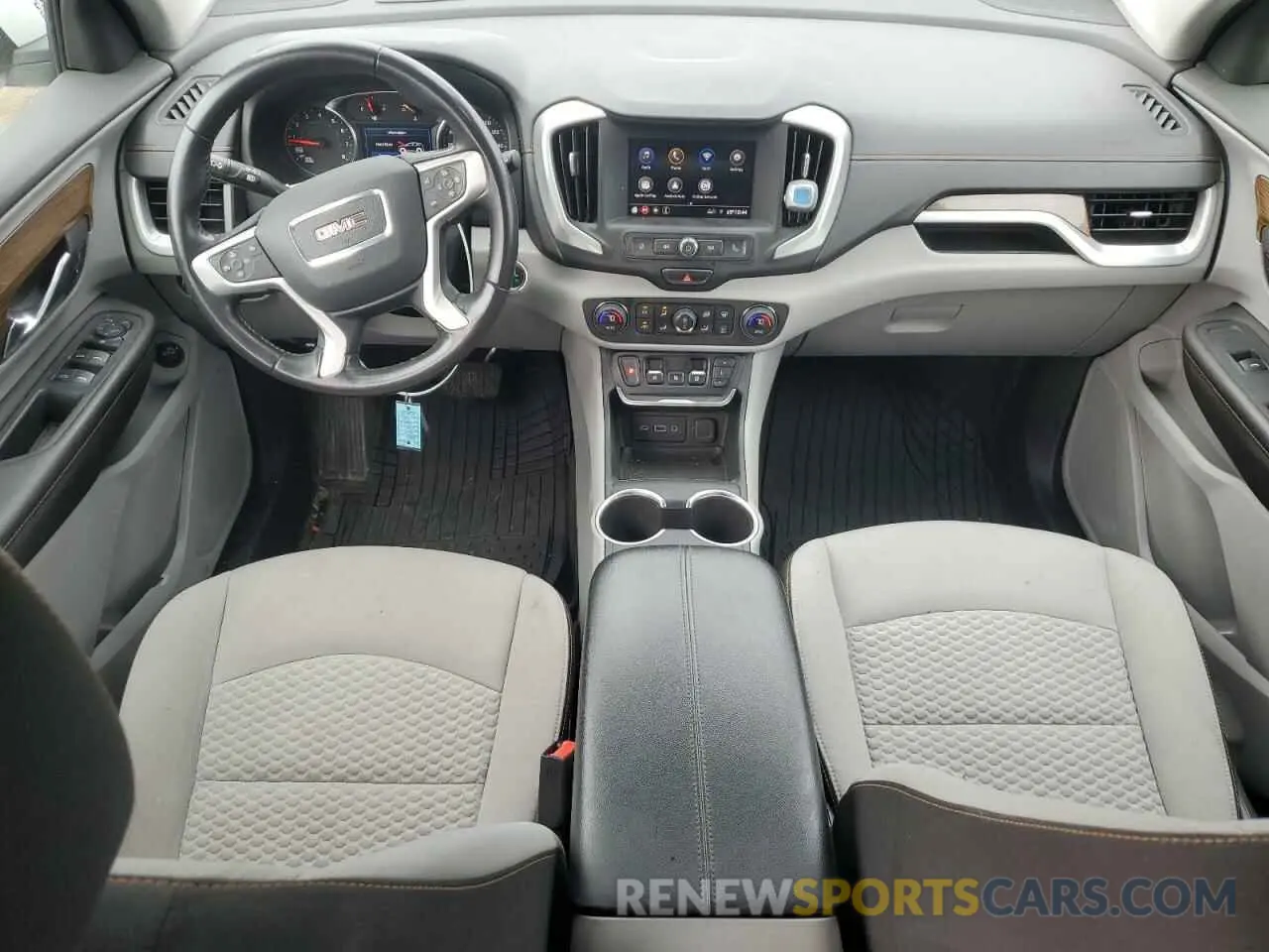 8 Photograph of a damaged car 3GKALTEV3LL251799 GMC TERRAIN 2020