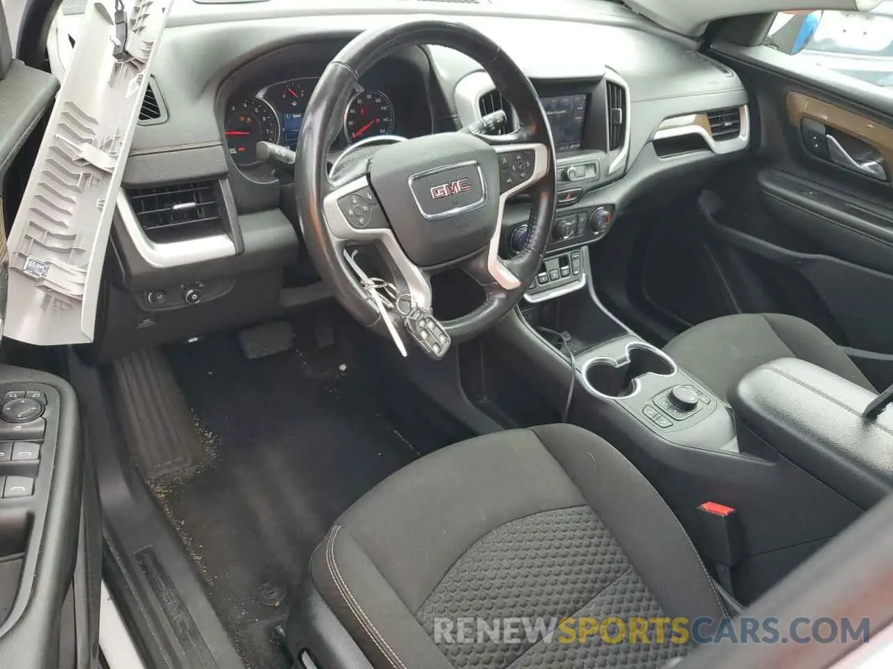 8 Photograph of a damaged car 3GKALTEV4LL328163 GMC TERRAIN 2020