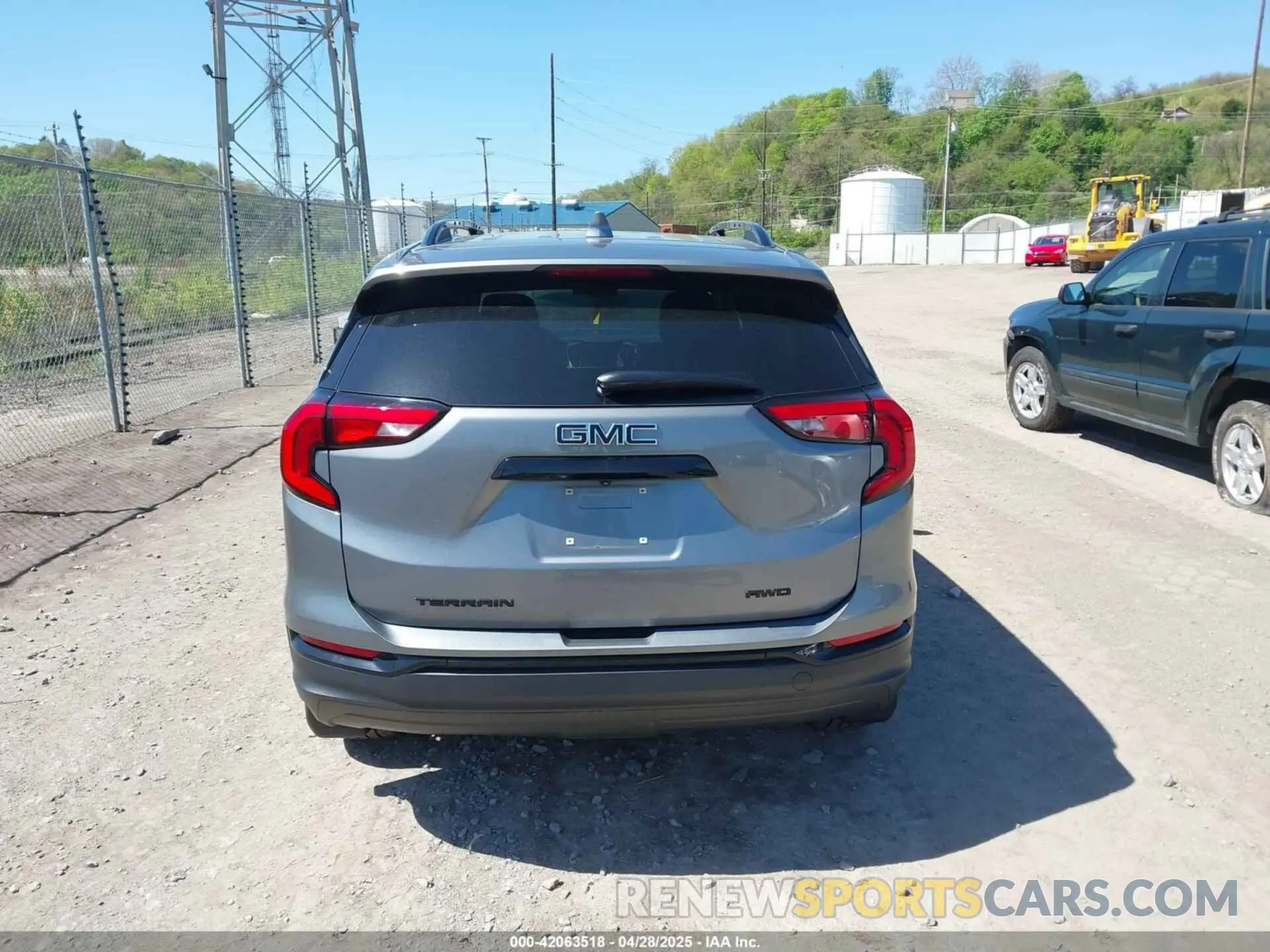 16 Photograph of a damaged car 3GKALTEV5LL160906 GMC TERRAIN 2020