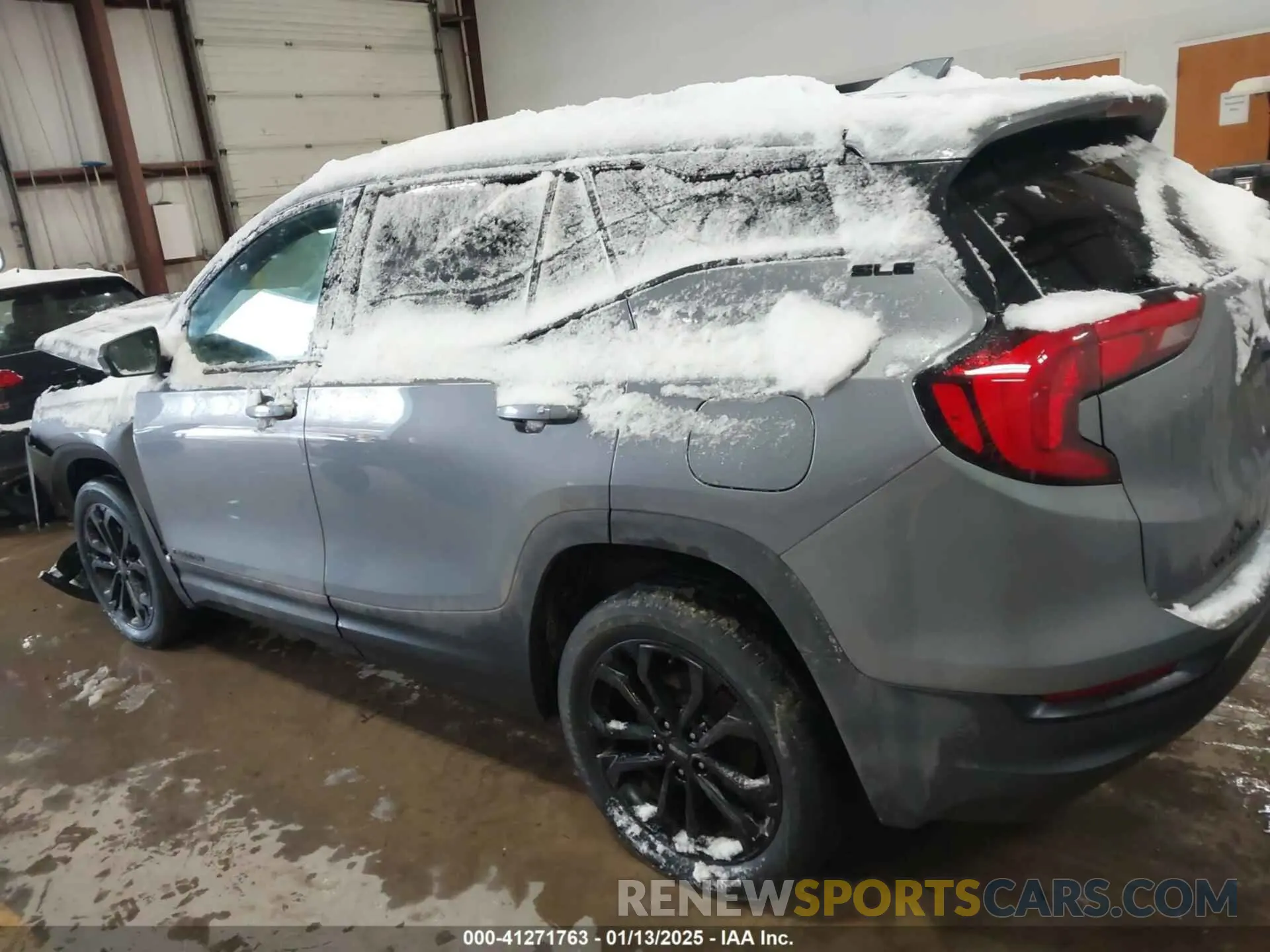 14 Photograph of a damaged car 3GKALTEV5LL190780 GMC TERRAIN 2020