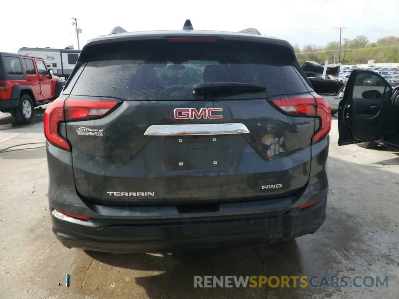 6 Photograph of a damaged car 3GKALTEV6LL108989 GMC TERRAIN 2020