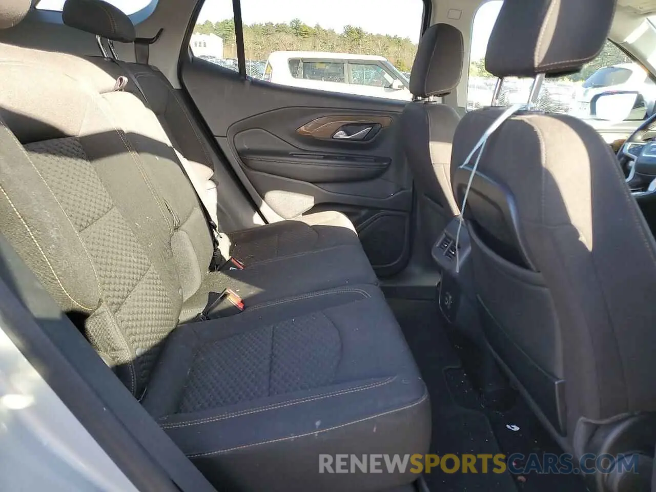 11 Photograph of a damaged car 3GKALTEV6LL127834 GMC TERRAIN 2020
