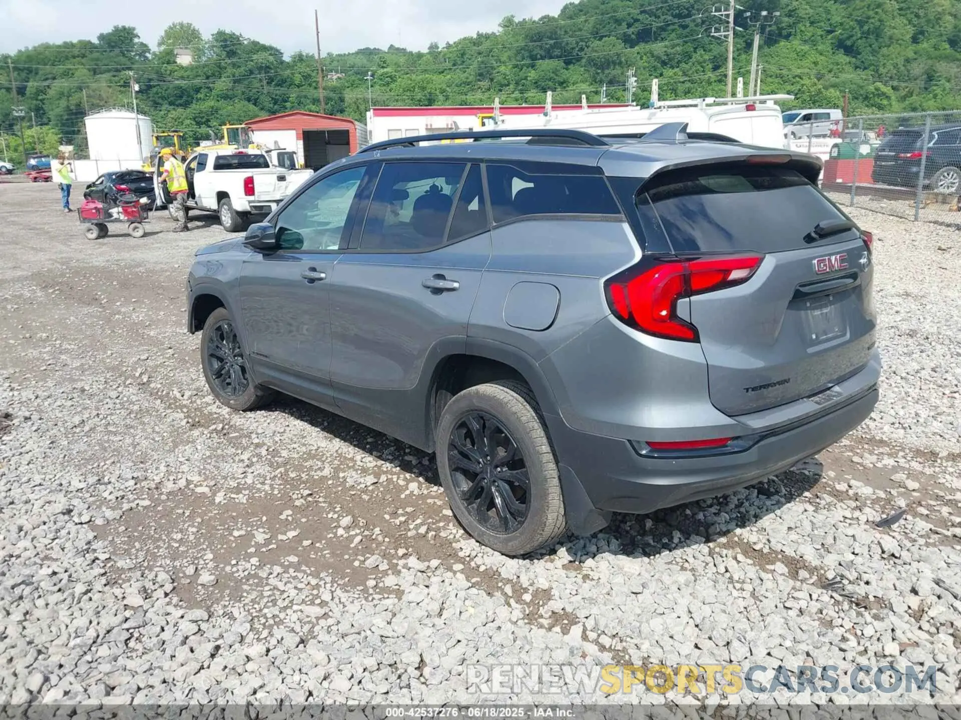 3 Photograph of a damaged car 3GKALTEV7LL331946 GMC TERRAIN 2020