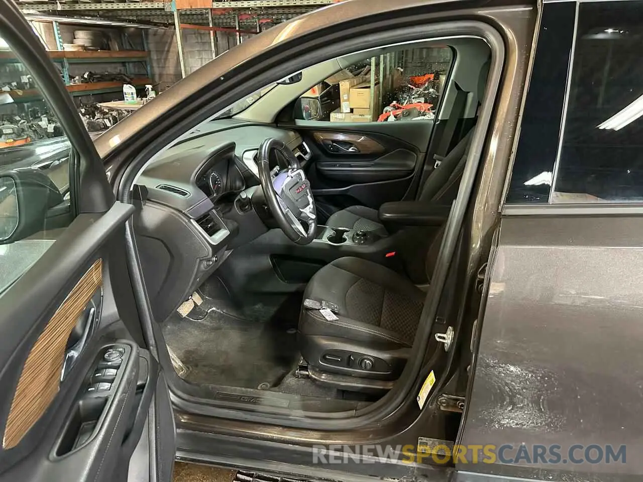 7 Photograph of a damaged car 3GKALTEV8LL145266 GMC TERRAIN 2020