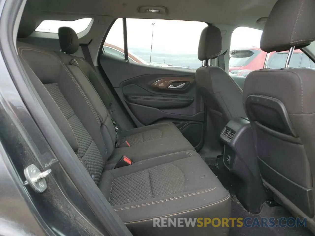 11 Photograph of a damaged car 3GKALTEV8LL226896 GMC TERRAIN 2020