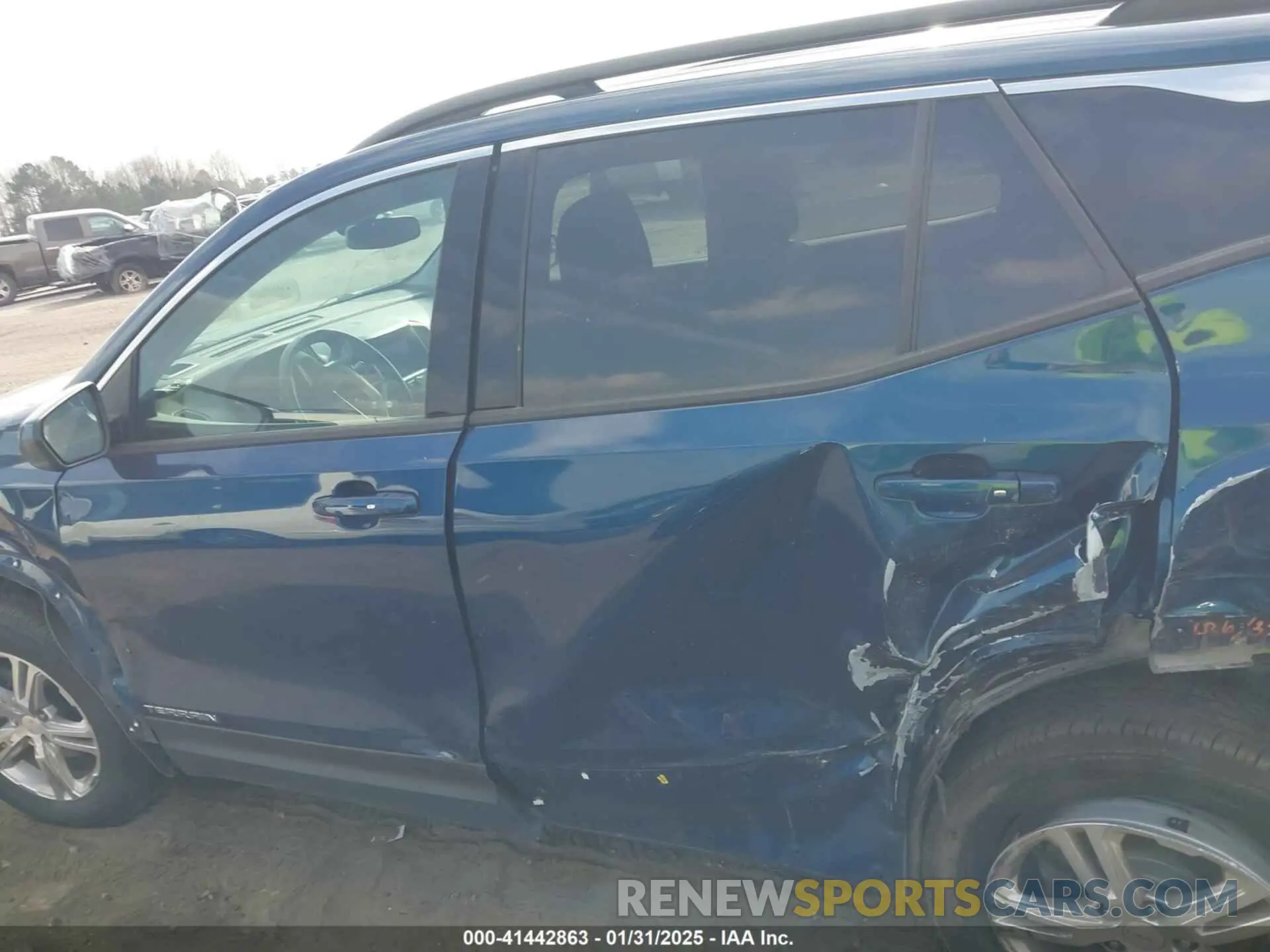 14 Photograph of a damaged car 3GKALTEV8LL308773 GMC TERRAIN 2020