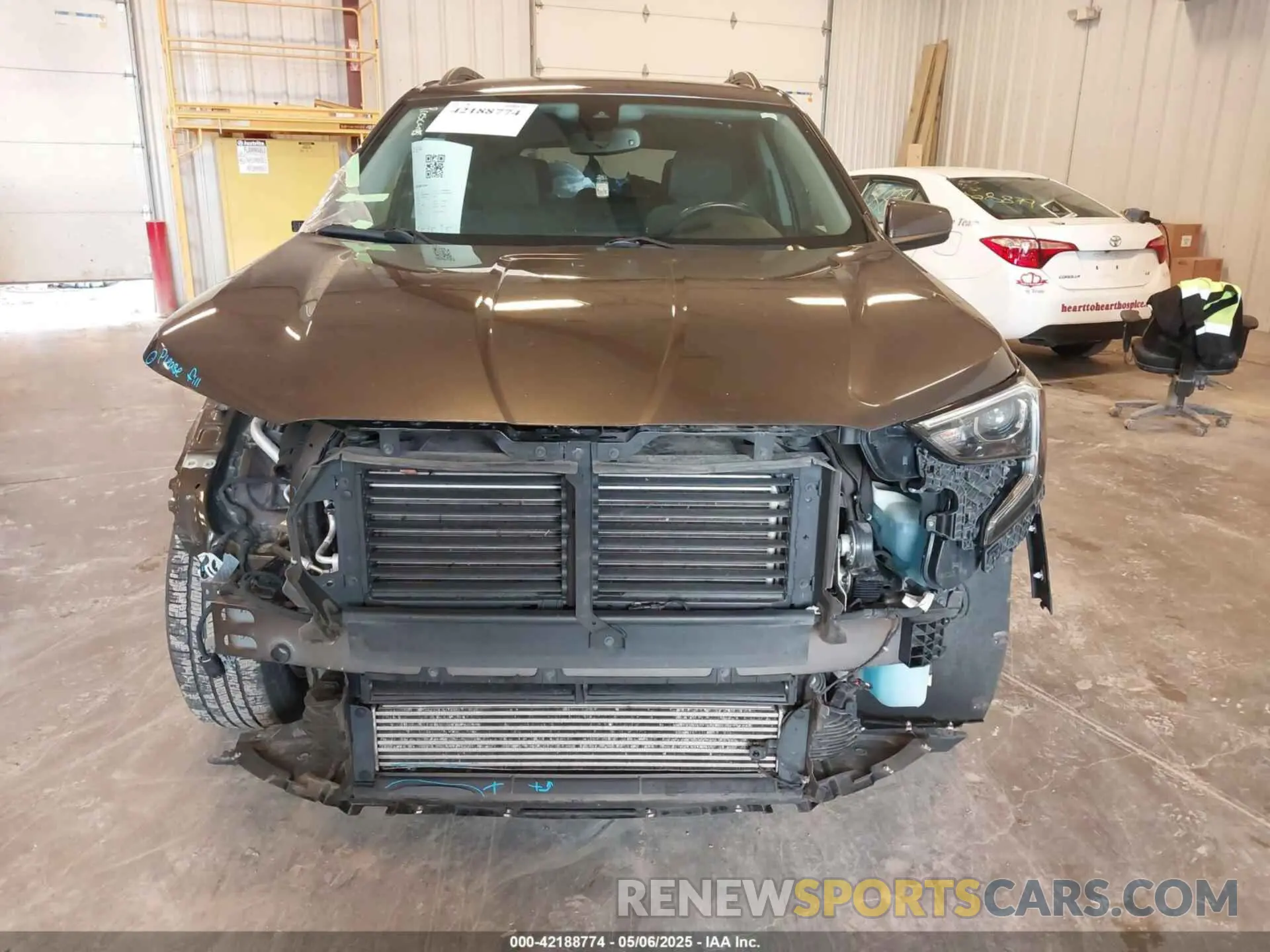 6 Photograph of a damaged car 3GKALTEV9LL203210 GMC TERRAIN 2020