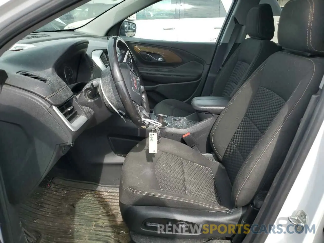 7 Photograph of a damaged car 3GKALTEVXLL346442 GMC TERRAIN 2020