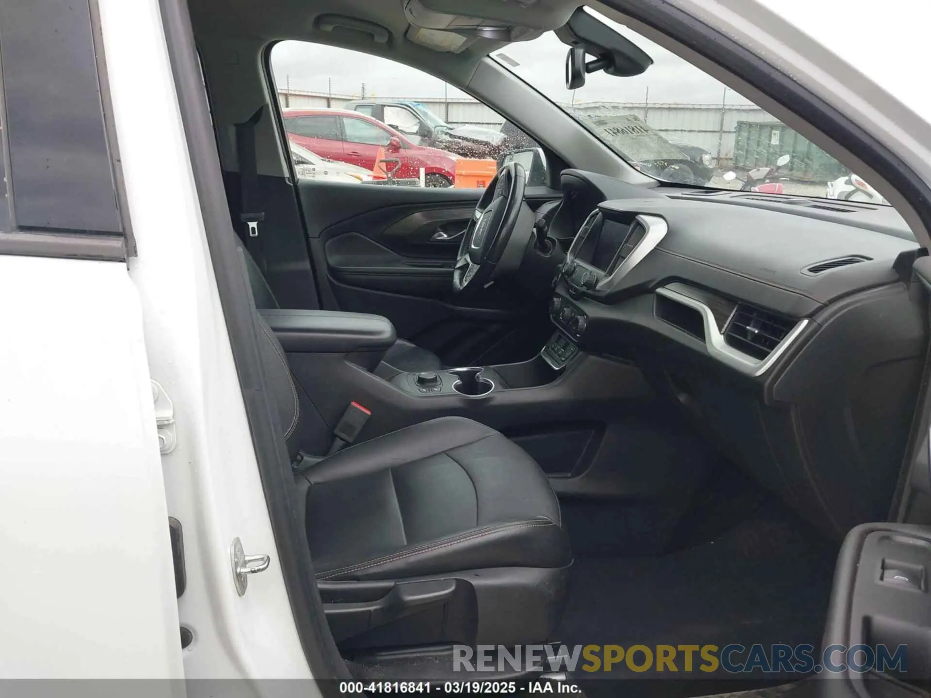 5 Photograph of a damaged car 3GKALVEV0LL102925 GMC TERRAIN 2020