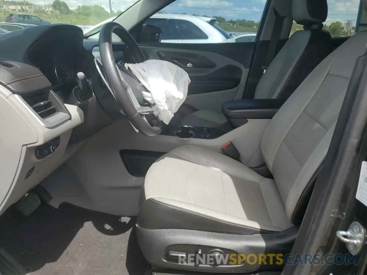 7 Photograph of a damaged car 3GKALVEV0LL192836 GMC TERRAIN 2020