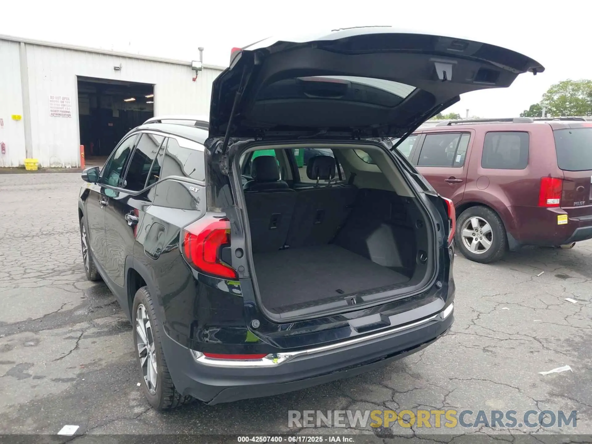 3 Photograph of a damaged car 3GKALVEV0LL244028 GMC TERRAIN 2020
