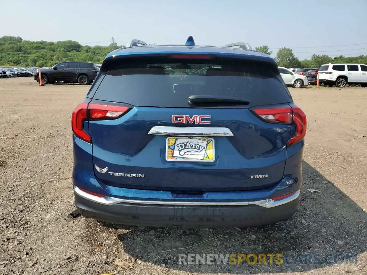 6 Photograph of a damaged car 3GKALVEV1LL130586 GMC TERRAIN 2020