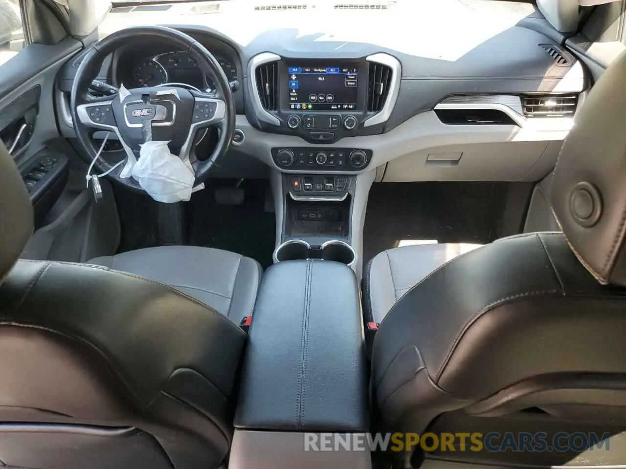 8 Photograph of a damaged car 3GKALVEV2LL128801 GMC TERRAIN 2020