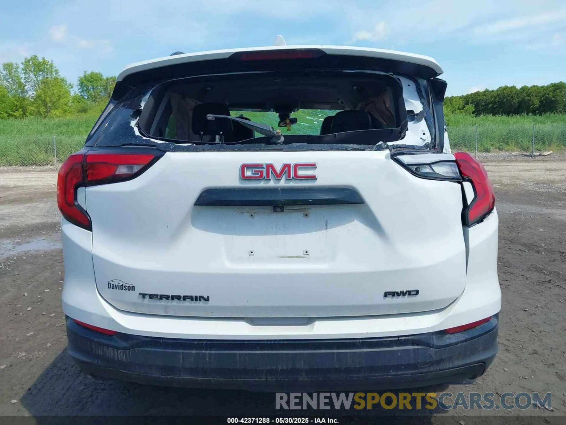 16 Photograph of a damaged car 3GKALVEV2LL259355 GMC TERRAIN 2020