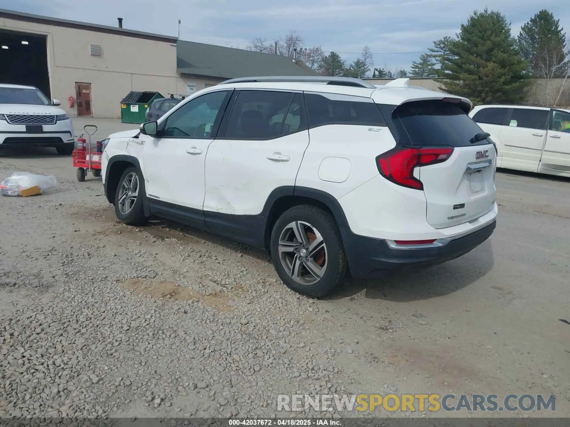 3 Photograph of a damaged car 3GKALVEV3LL129245 GMC TERRAIN 2020