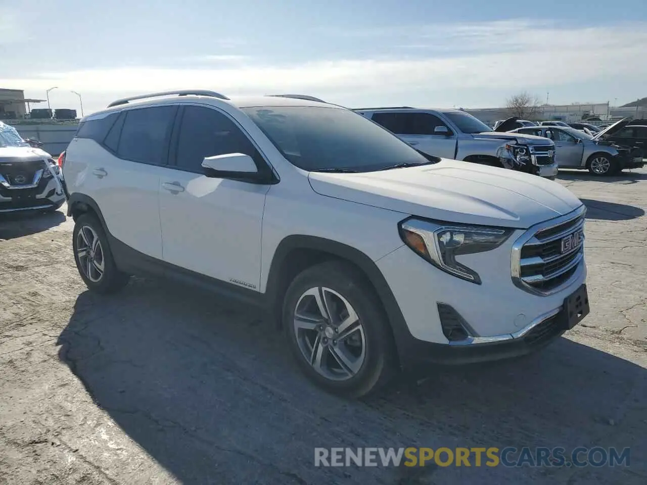 4 Photograph of a damaged car 3GKALVEV3LL244542 GMC TERRAIN 2020