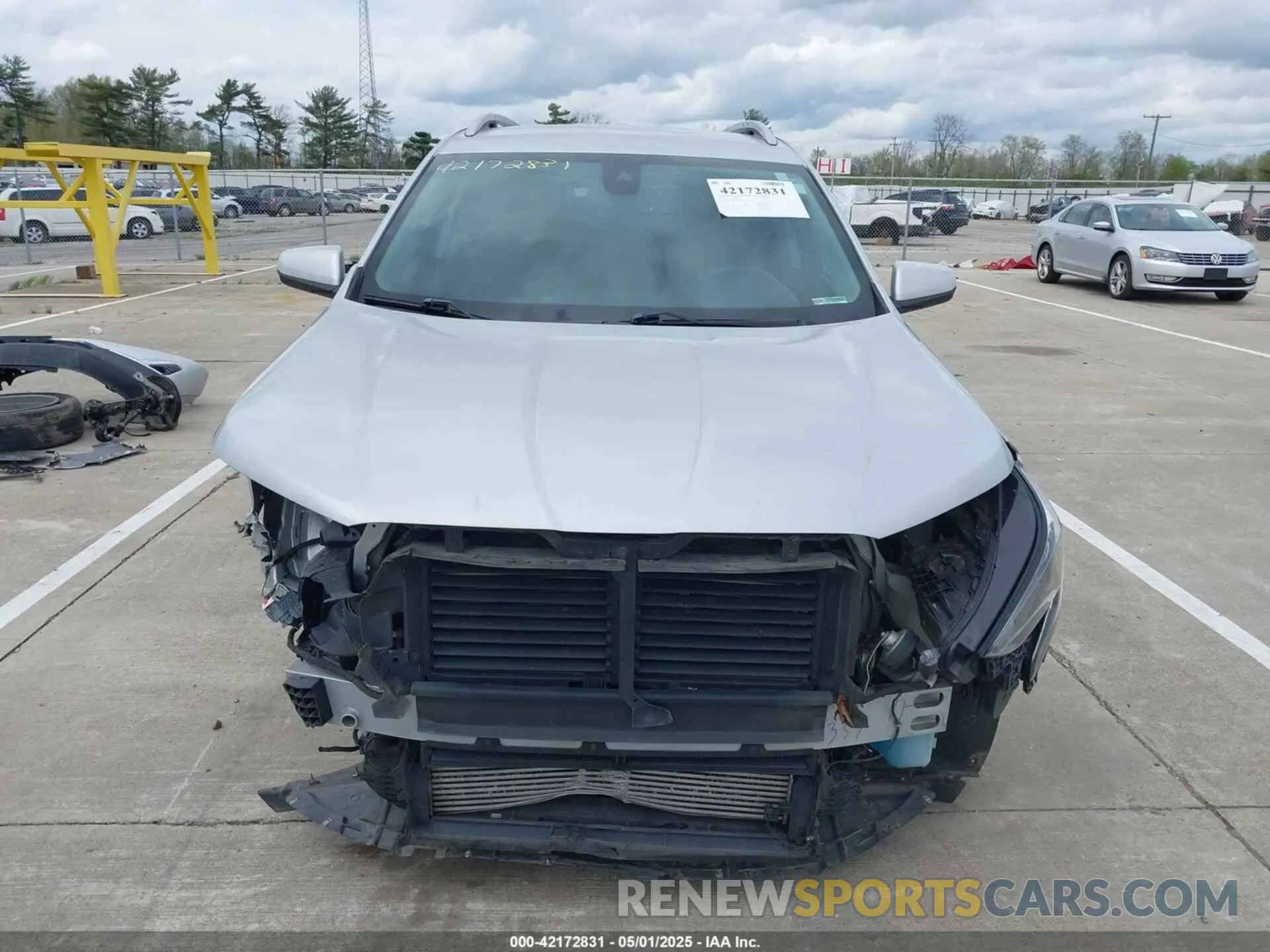 13 Photograph of a damaged car 3GKALVEV3LL267285 GMC TERRAIN 2020