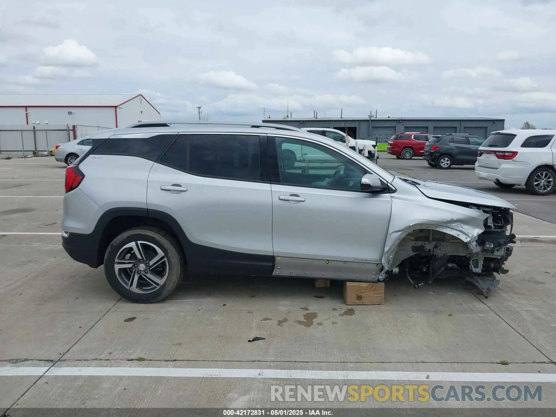 14 Photograph of a damaged car 3GKALVEV3LL267285 GMC TERRAIN 2020