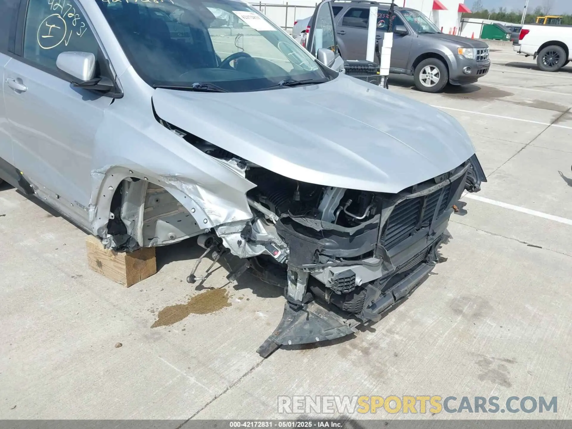 6 Photograph of a damaged car 3GKALVEV3LL267285 GMC TERRAIN 2020