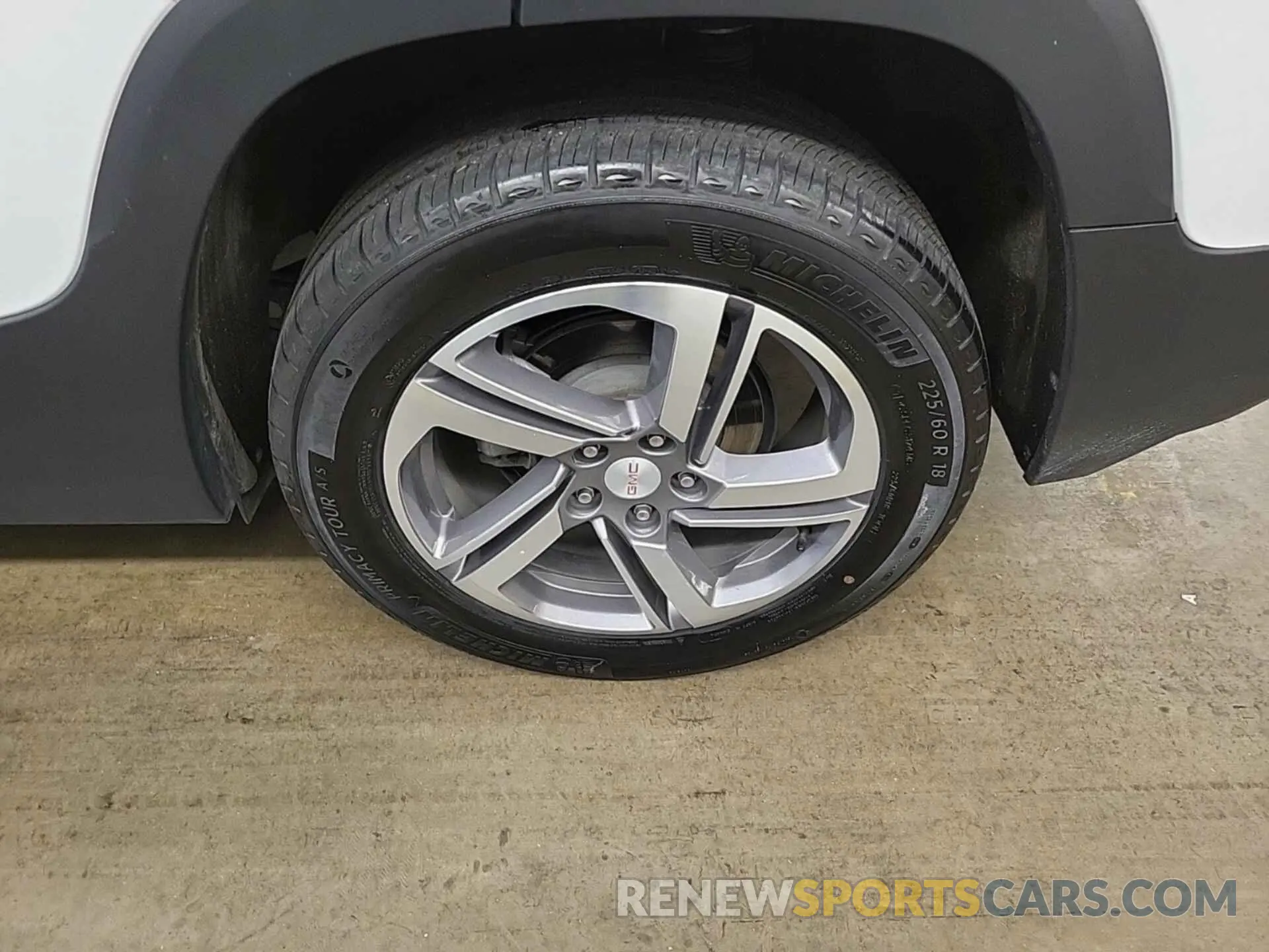27 Photograph of a damaged car 3GKALVEV3LL301399 GMC TERRAIN 2020