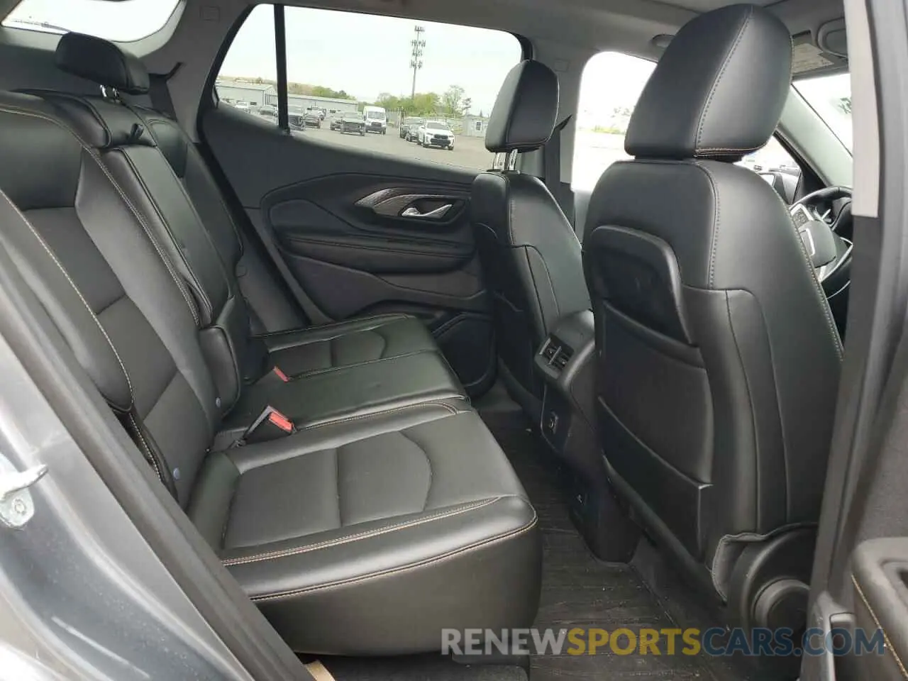 11 Photograph of a damaged car 3GKALVEV4LL202106 GMC TERRAIN 2020