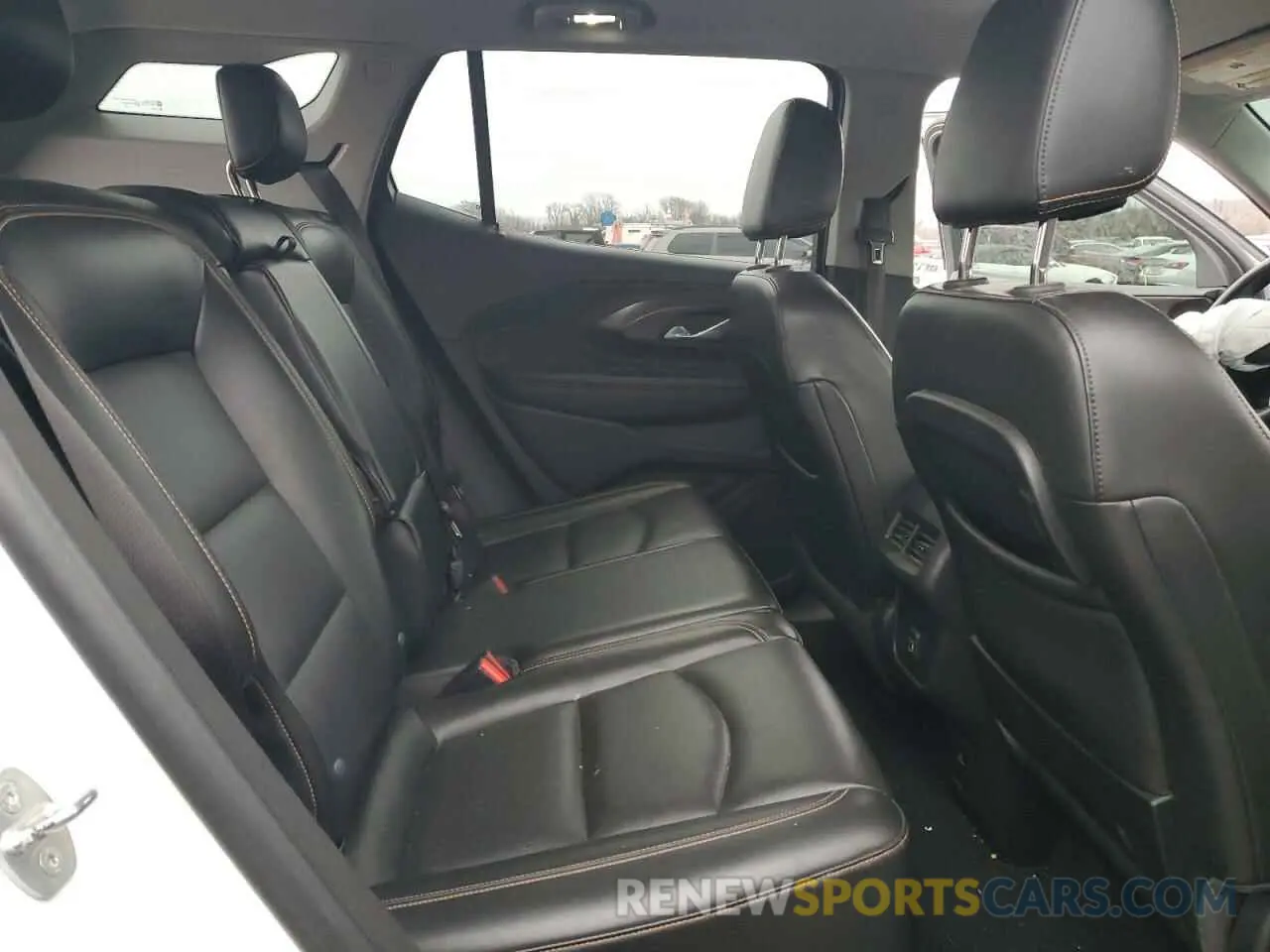 10 Photograph of a damaged car 3GKALVEV4LL255355 GMC TERRAIN 2020