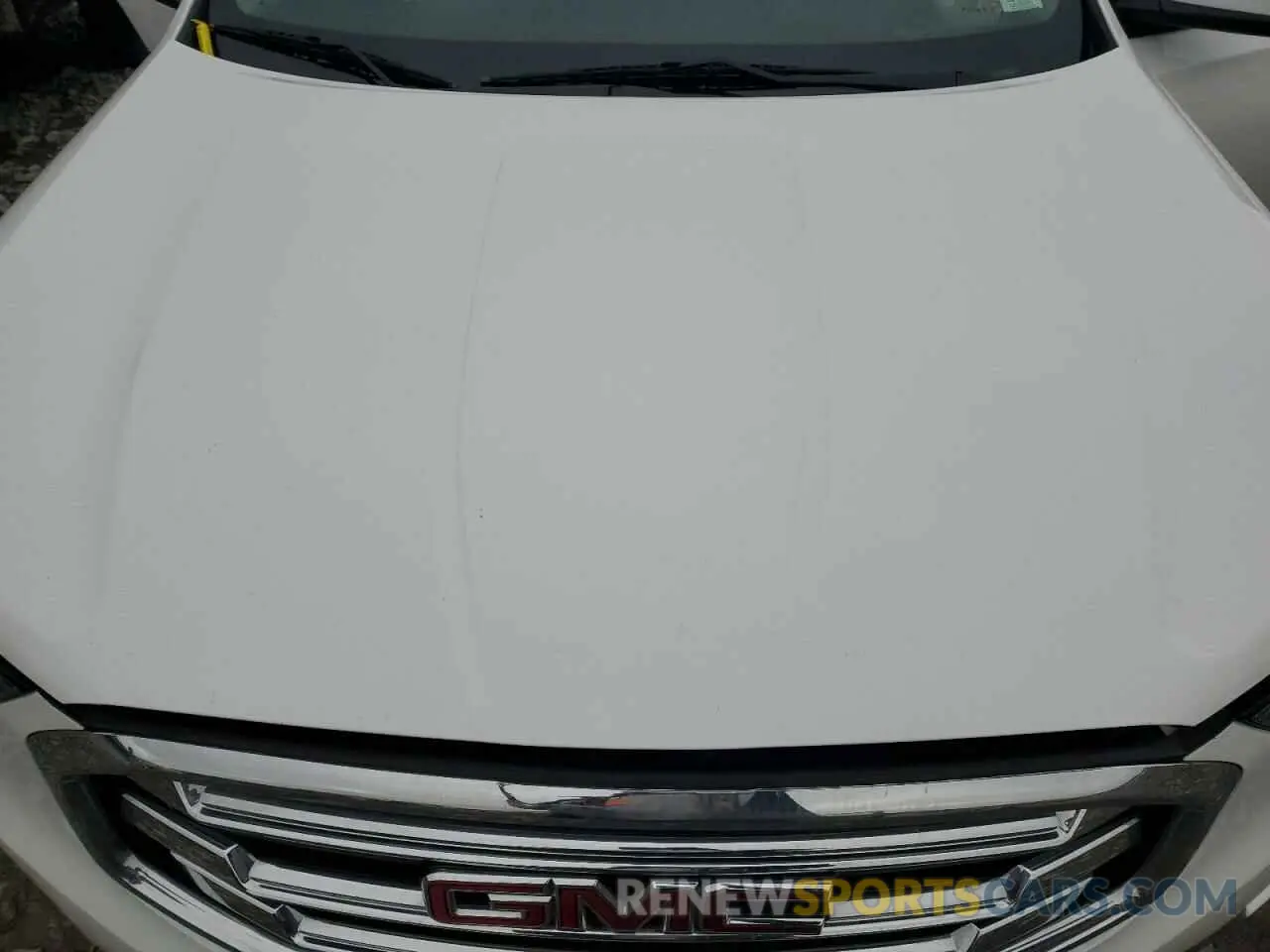 11 Photograph of a damaged car 3GKALVEV4LL255355 GMC TERRAIN 2020